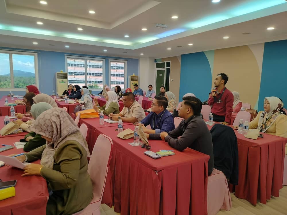 KURSUS PEROLEHAN SECARA PEMBELIAN TERUS DAN TATACARA PENGECUALIAN PEROLEHAN 